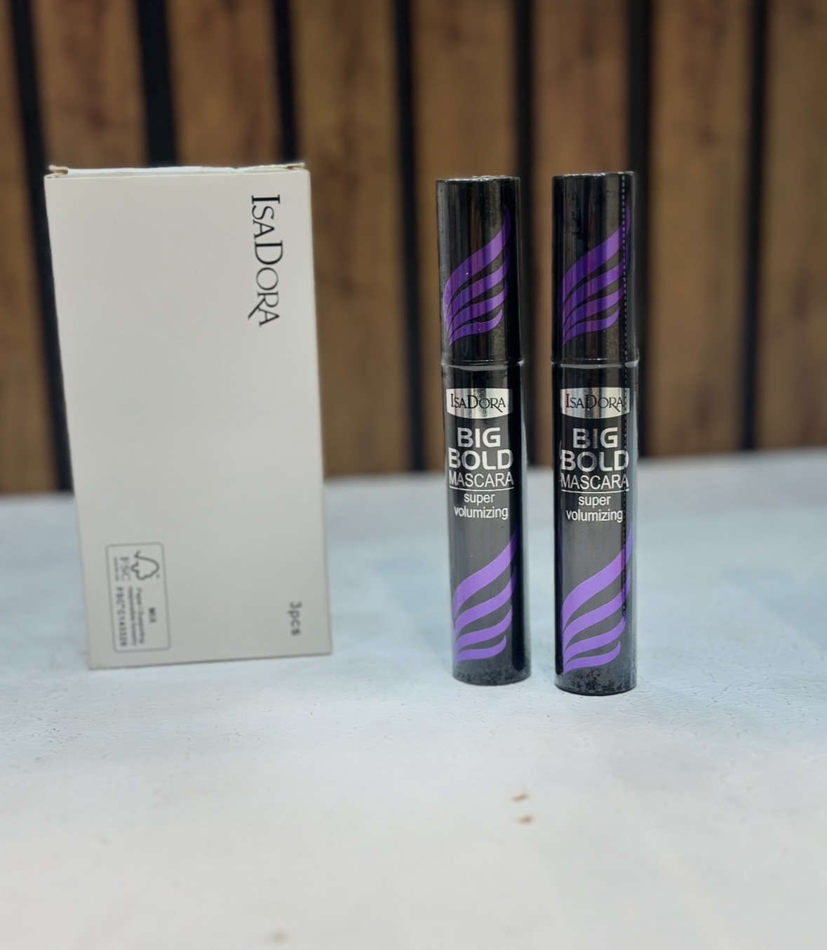 ریمل بلندکننده ایزادورا مدل Stretch Lash (بنفش)
